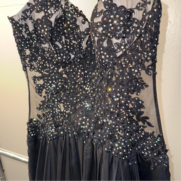 La Femme Black Silk Beaded Dress - Picture 4 of 8